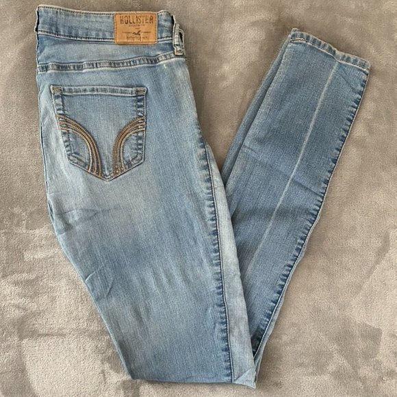 Hollister Pants - Picture 3 of 8